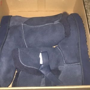 UGG Classic Knot Short